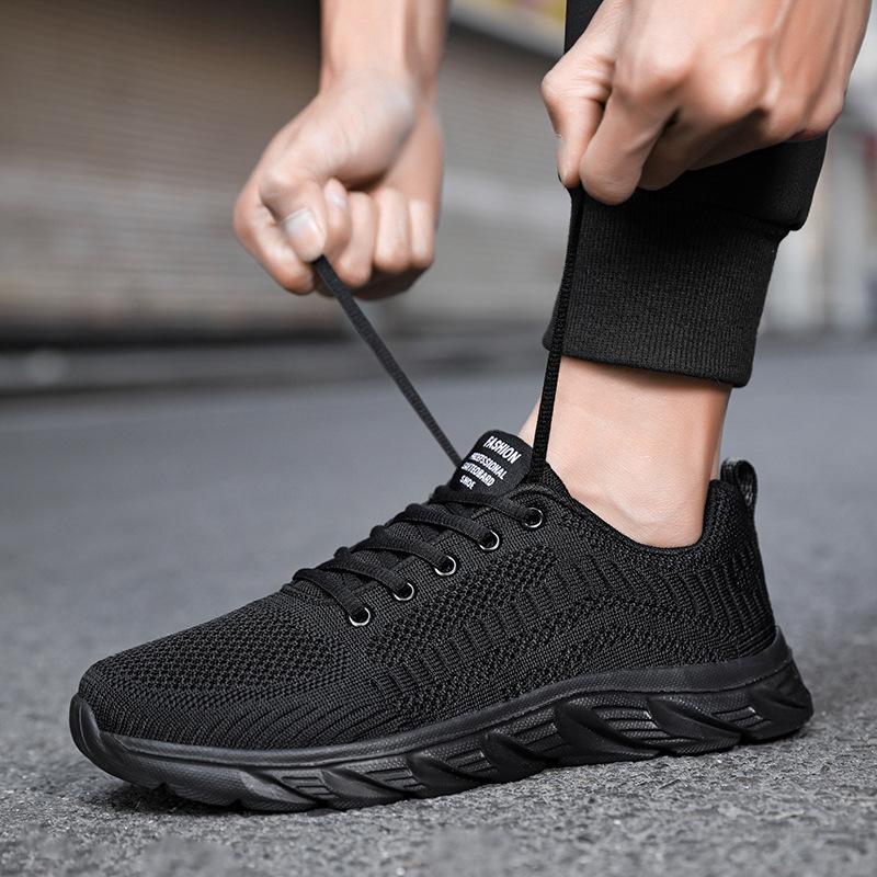 Black brand men's shoes mesh breathable sports shoes soft sole light running shoes men's thick sole comfortable casual travel shoes