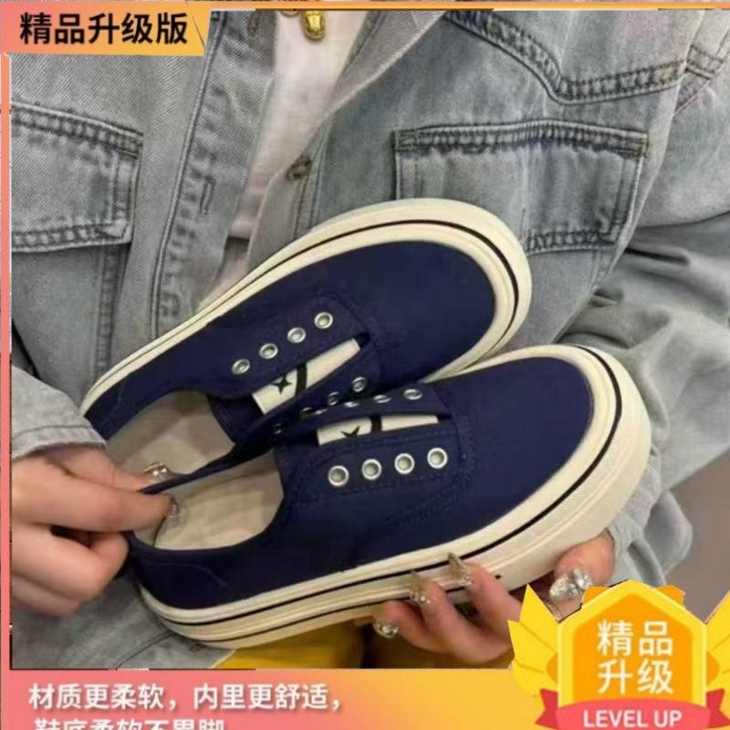 One-pedal Round Head Versatile Light Casual Board Shoes Versatile Breathable Fashion Canvas Shoes Spring and Summer 2025 New Light Luxury