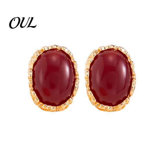 Hypoallergenic Feel Earrings 1 Pair Vintage Oval Stud for Women, Retro Statement Commuter Accessories Office Gemstone Earrings, Gold Frame Chunky