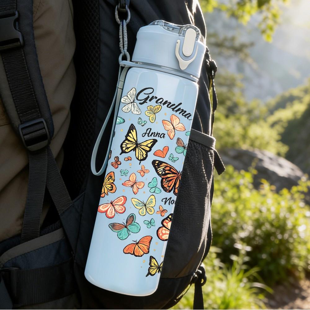 1PC Heart Shaped Mixed Butterfly Print 750ml Color Plastic Sports Water Bottle Leakproof Flip Straw Lid Suitable for Sports Office Home Use