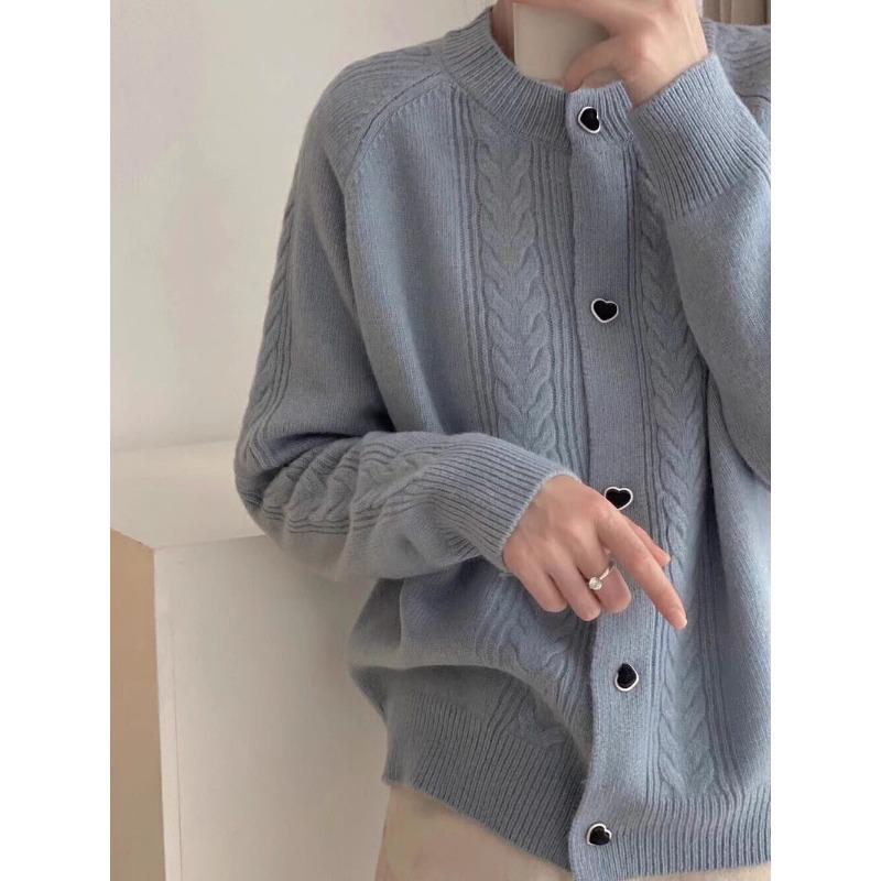 Autumn and winter new solid color versatile soft waxy love buckle knitted cardigan women's fashion sweater jacket