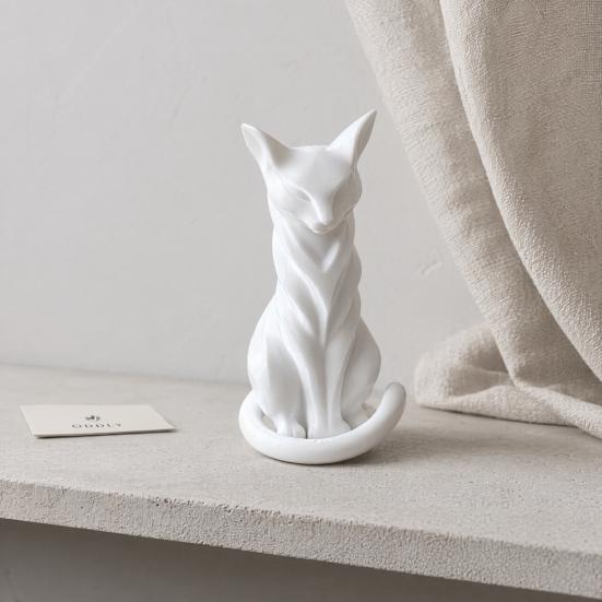 Cat Sculpture, 3D Printed Matte White Desktop Decor with Artistic Lines, Home Ornaments for Shelf Display, Minimalist Decor Gift for Cat Lovers