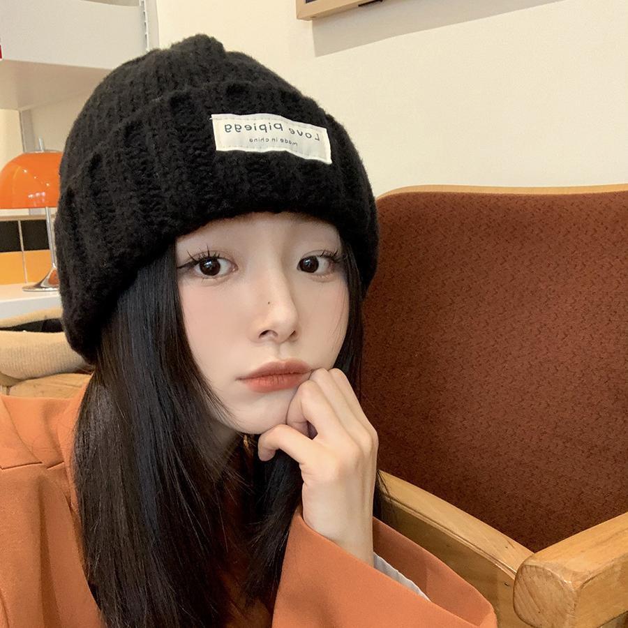 Fashionable Warm Knit Hat For Women Trendy Fluffy Beanie With Cute Bear Patch