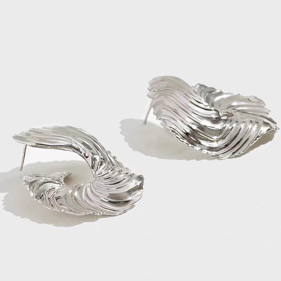 Unique Retro Metal Cold Abstract Simple Styling Sense Texture Exaggerated Irregular Round Earrings