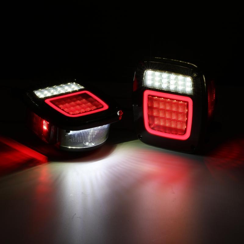 2pcs/set 83 LEDs Universal Tail Lights Brake Reverse Lights for Jeep Wrangler CJ TJ YJ JK