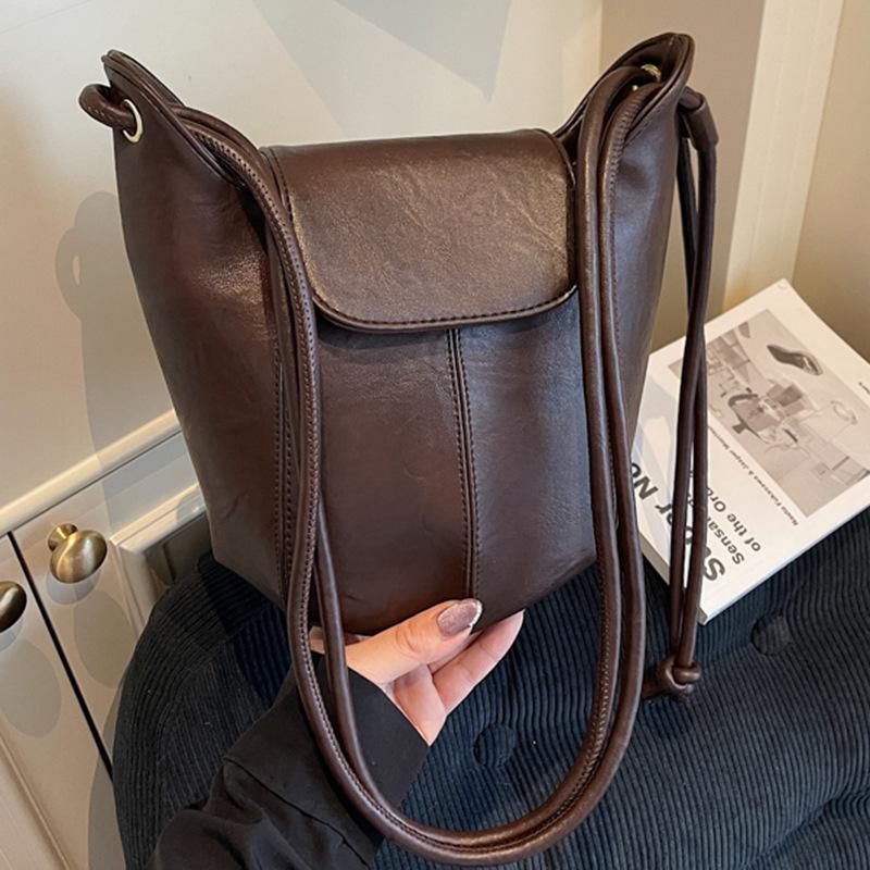 Textured Bucket Bag Women's Autumn New Fashionable Solid Color Textured Large-capacity Shoulder Messenger Bag