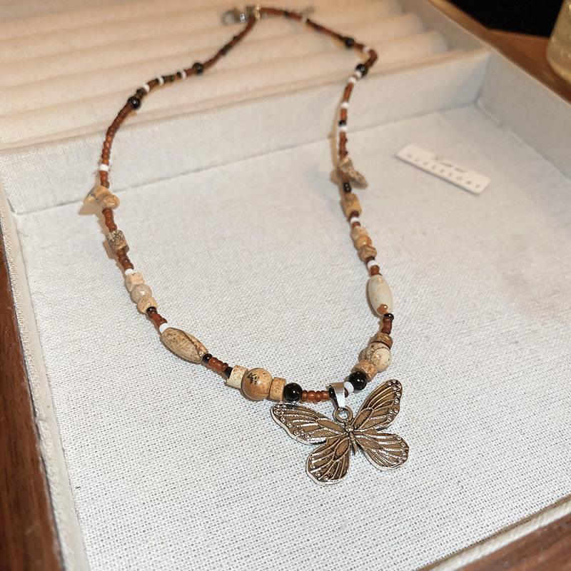 Ethnic Style Irregular Beaded Crystal Beaded Necklace Women's Clavicle Chain Holiday Style Necklace