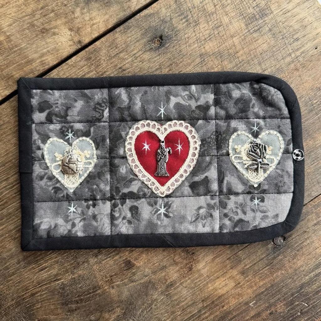 Handcrafted Pocket Altar – Mystery Edition, Portable Pocket Witchcraft Altar Cloth With Five Mystical Styles, Catholic Pocket