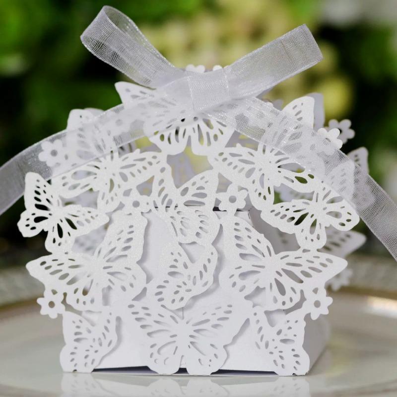 50Pcs/Set Hollow Butterfly Gift Paper Boxes Creative Laser Cutting Wedding candy box Dragee Box Cookie Carton Wrapping Package