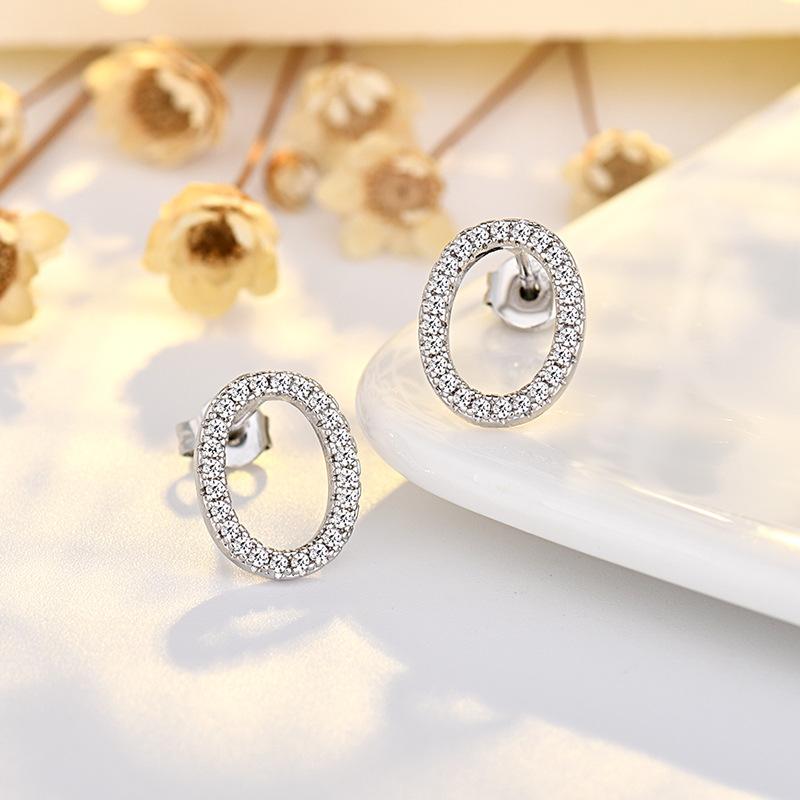 Small Earrings To Raise The Ear Female Personality Simple Cold Wind Earrings Advanced Sense of Jewelry Temperament Sweet Girl Cute Cat Earrings
