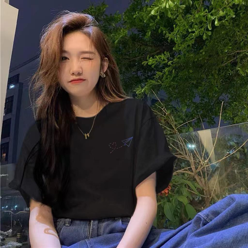 

Pure cotton Korean white short-sleeved T-shirt women s summer retro design sense niche chic ins trendy shoulder Hong Kong flavor top XXXL