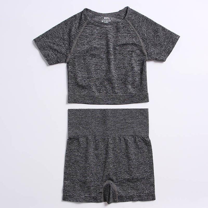 New European & American Women's Quick-Dry Yoga Set: Long Sleeve Top, Sport Vest, Tight Pants.