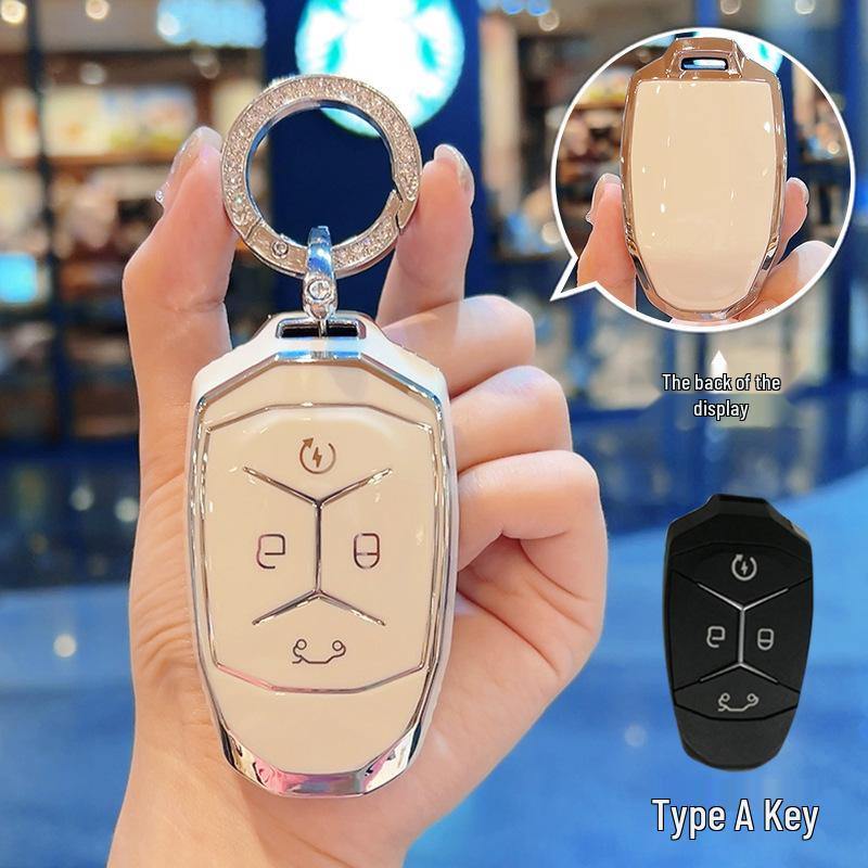 Lynk & Co 03 Key Case: 2025 Model, Men's & Women's Protective Shell with Buckle