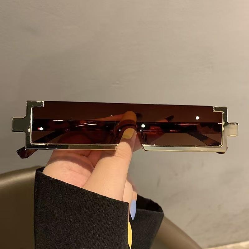 1111 new niche futuristic technology metal two-dimensional rectangular integrated sunglasses exaggerated