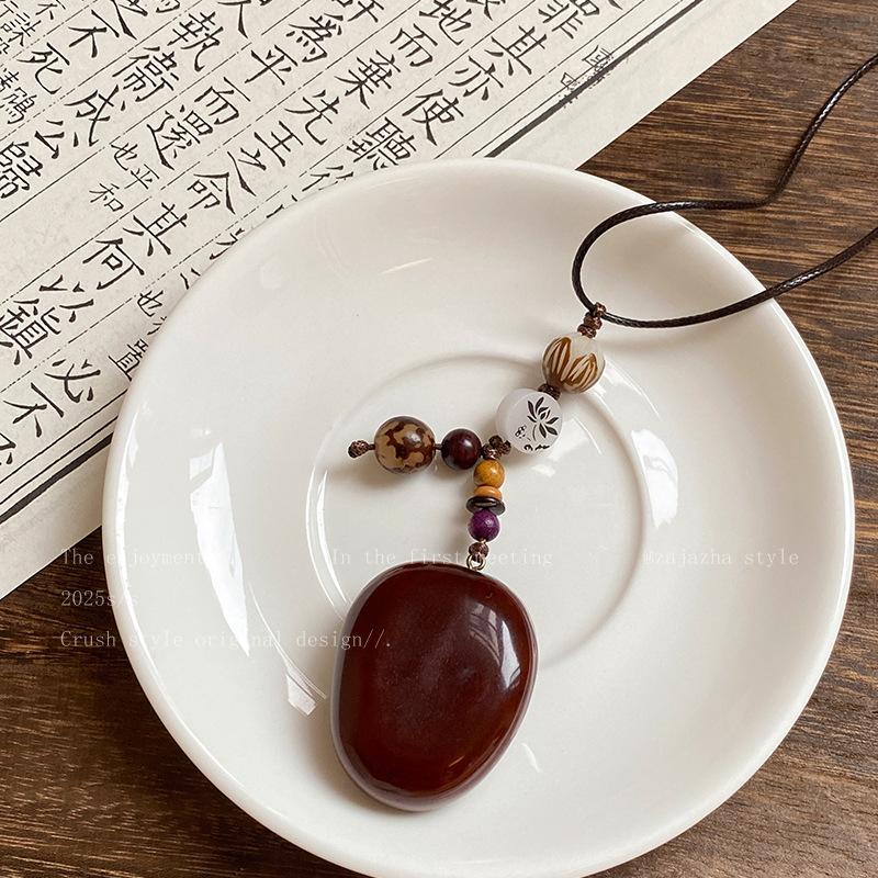 New Chinese Retro Popular Ethnic Style Necklace Women's Versatile Niche Long Sweater Chain High-end Simple Accessories