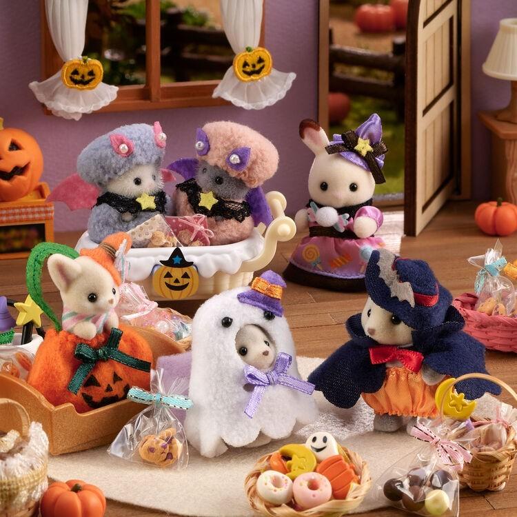 Sylvanian Families Calico Critters Baby Happy Halloween Set