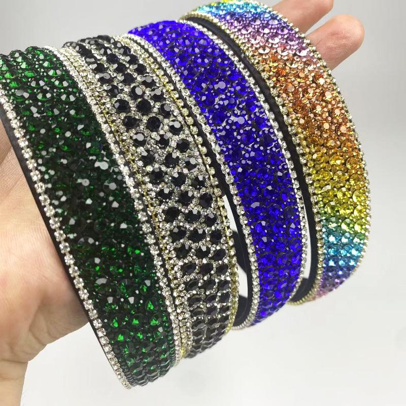 Modisches Strass Anti-Rutsch Stirnband: Retro-Stil, Vollständig mit Diamanten besetzt, Lichtluxus-Haaraccessoire