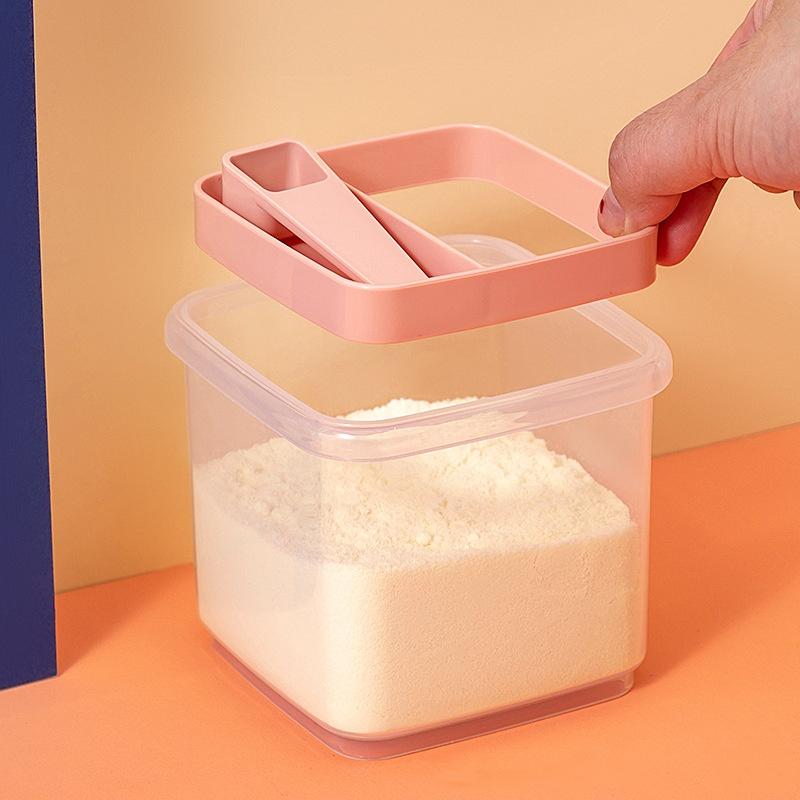 1PC Portable Food Storage Box With Lid & Spoon Sealed Leak Proof Milk Powder Box 600ml Plastic Food Storage Container Jar