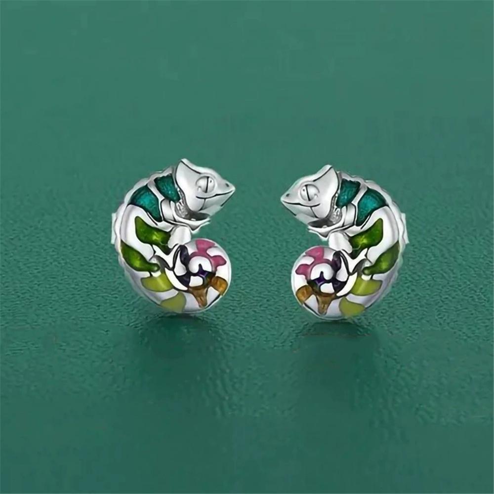 Cute Female Small Rainbow Enamel Animal Stud Earrings Vintage Silver Color Wedding Party Gift For Women
