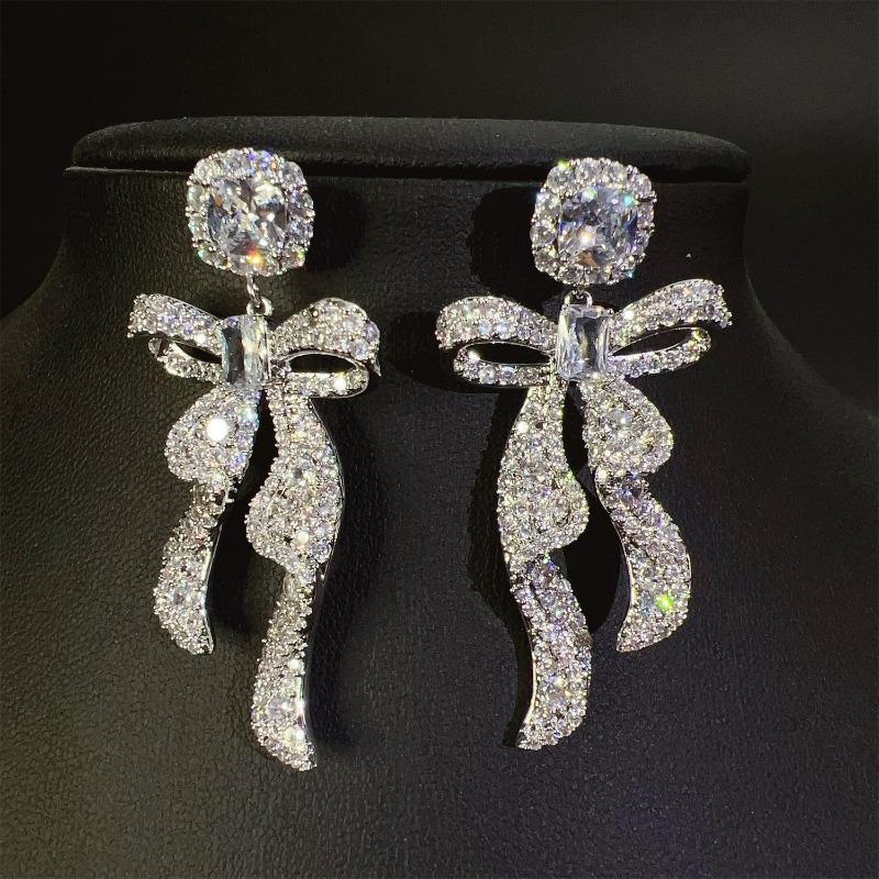 Light Luxury Shining Bow Zircon Earrings Women's Dinner Party Wedding High-end Stud Earrings Exaggerated Style Temperament Earrings