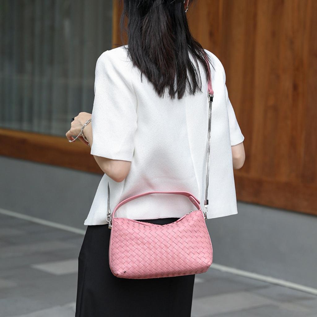 Trendy women's bags factory direct sales first layer sheepskin pure hand-woven bag portable crossbody versatile pillow bag