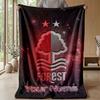 Coperta in Flanella Nottingham Forest FC con Testo Nome Personalizzato Logo Calcio Coperta in Pile Personalizzata Regalo Speciale per Divano Camera da Letto Casa