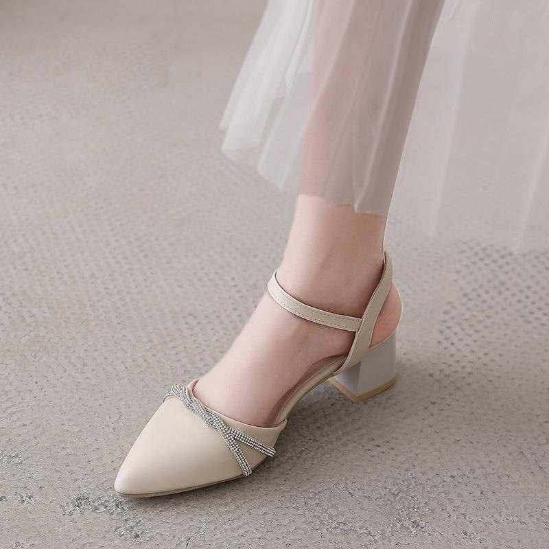 Sandals Girl Summer 2025 New French Buckle Fashion Fairy Evening Breeze Gentle Bag Head Thick Medium Heel High Heel Single Shoes