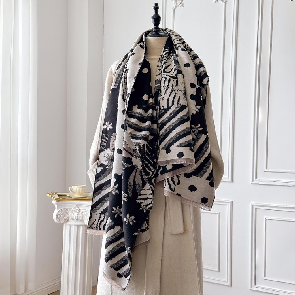 Ladies Thickened Winter Scarf Leopard Print Polka Dot Pattern Dual-Sided Faux Cashmere Jacquard Wool Pashmina Wrap For Luxury