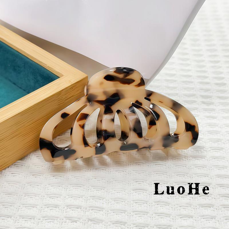 Acetate Large Shark Hair Claw Clip - Elegant Updo & Ponytail Accessory