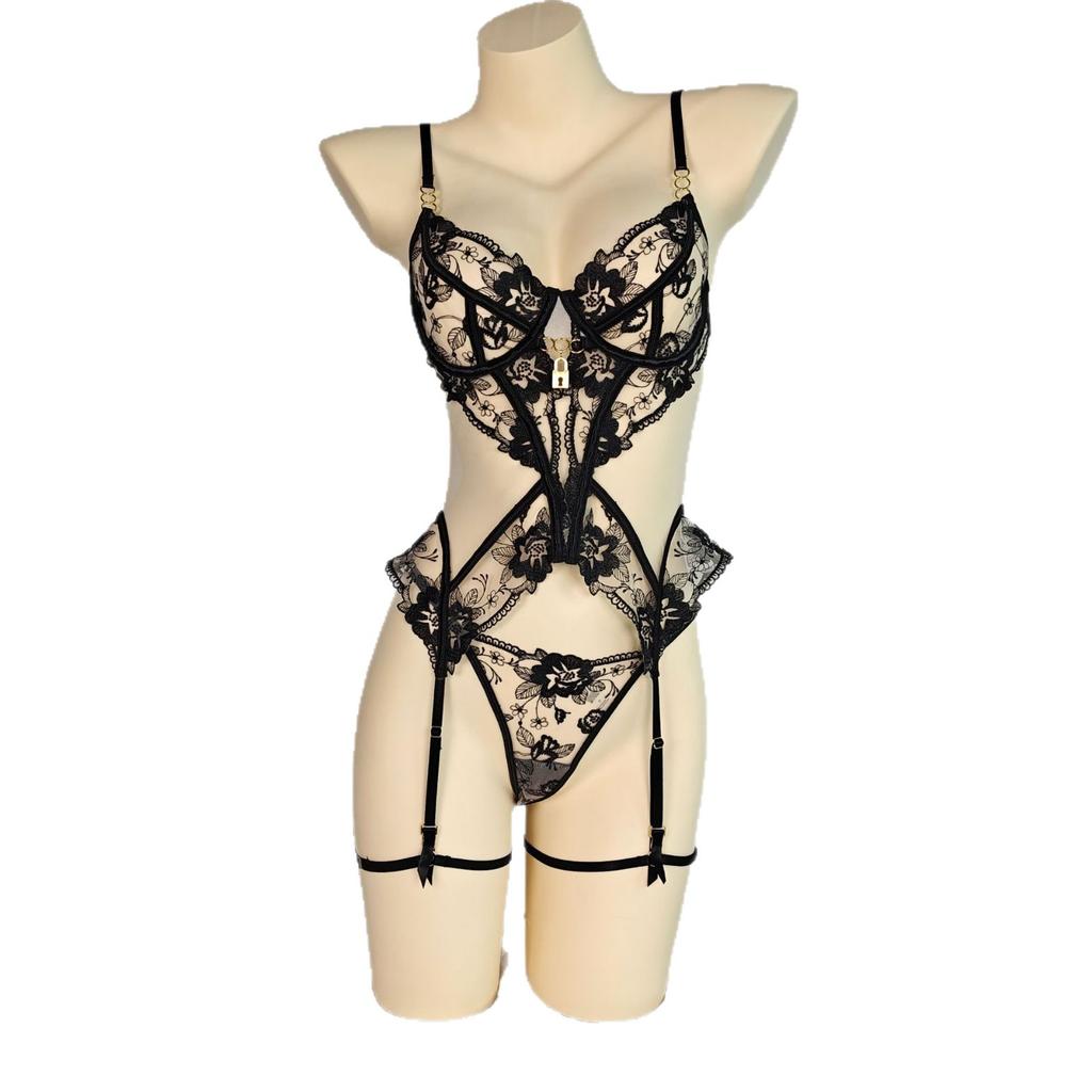 New Sexy Sexy Black Embroidery Mesh Splicing Bodysuit Women's Nightdress Garter Bra Set