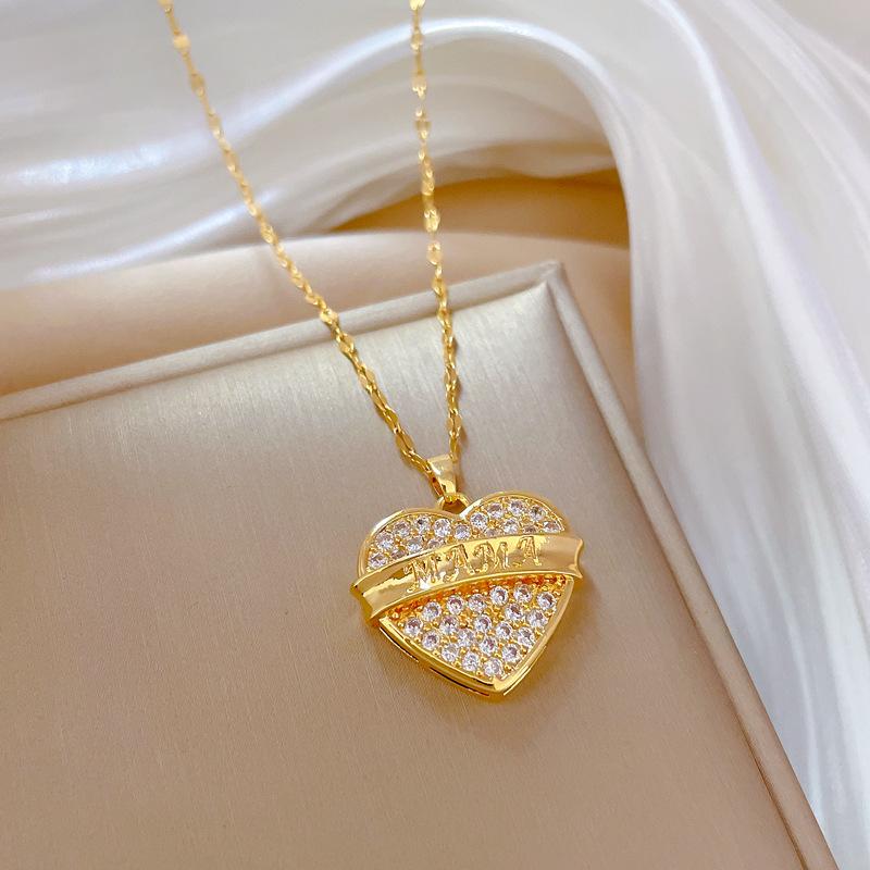 Titanium Steel Love Mother Light Luxury Banquet Wedding Necklace Female Versatile Collarbone Chain Titanium Steel Chain