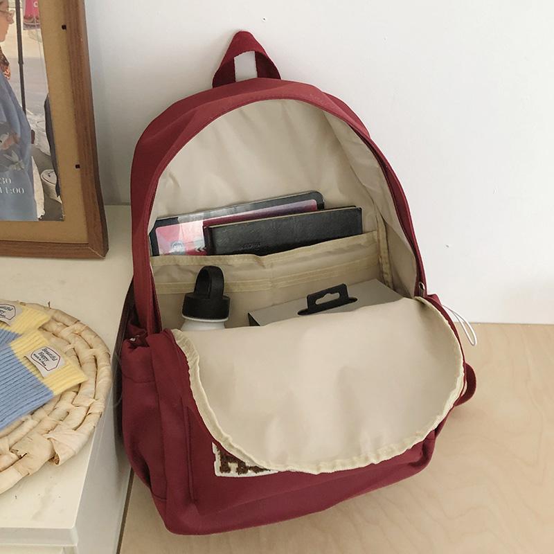 Women's Lightweight Large Capacity School Bag Bear Backpack Junior High School Student Backpack
