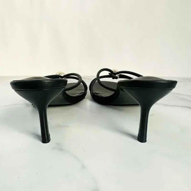 Fashion Black Narrow Band Thin Heel Women Mule Shoes Fashion Metal Decoration Design Brand Slippers Sexy Open Toe Party Slide Sandals