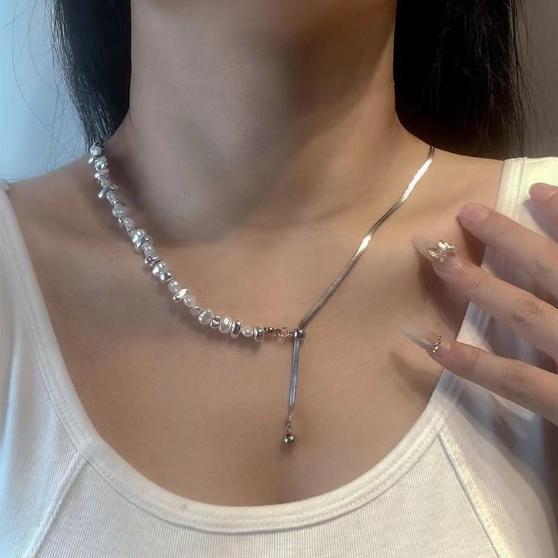 Retro Long Sweater Necklace for Women - Luxury Niche High-End Jewelry 2025 Collection
