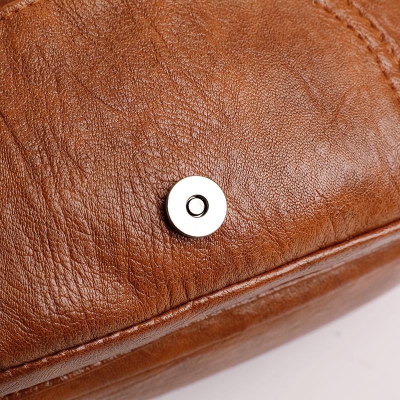 Women's Bag Soft Leather Middle-Aged Mother Bag Large Capacity Crossbody Bag Multi-Pocket Shoulder Bag