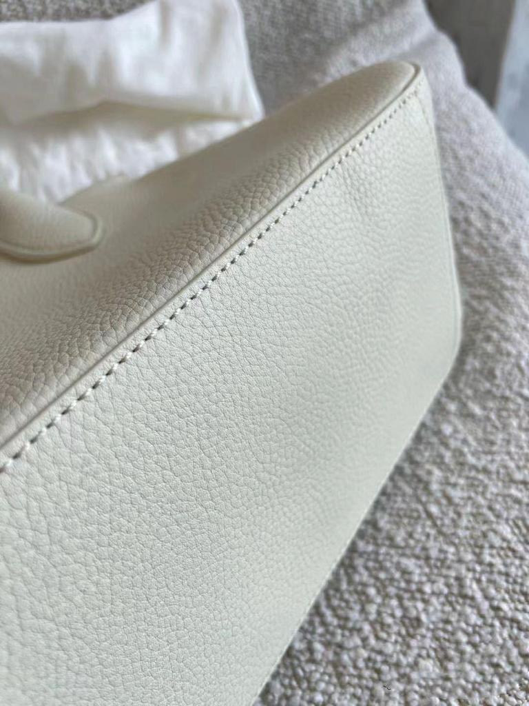 Kendall's Lychee Grain Cowhide Rectangular Baguette Handbag - Luxury Women's Shoulder Bag