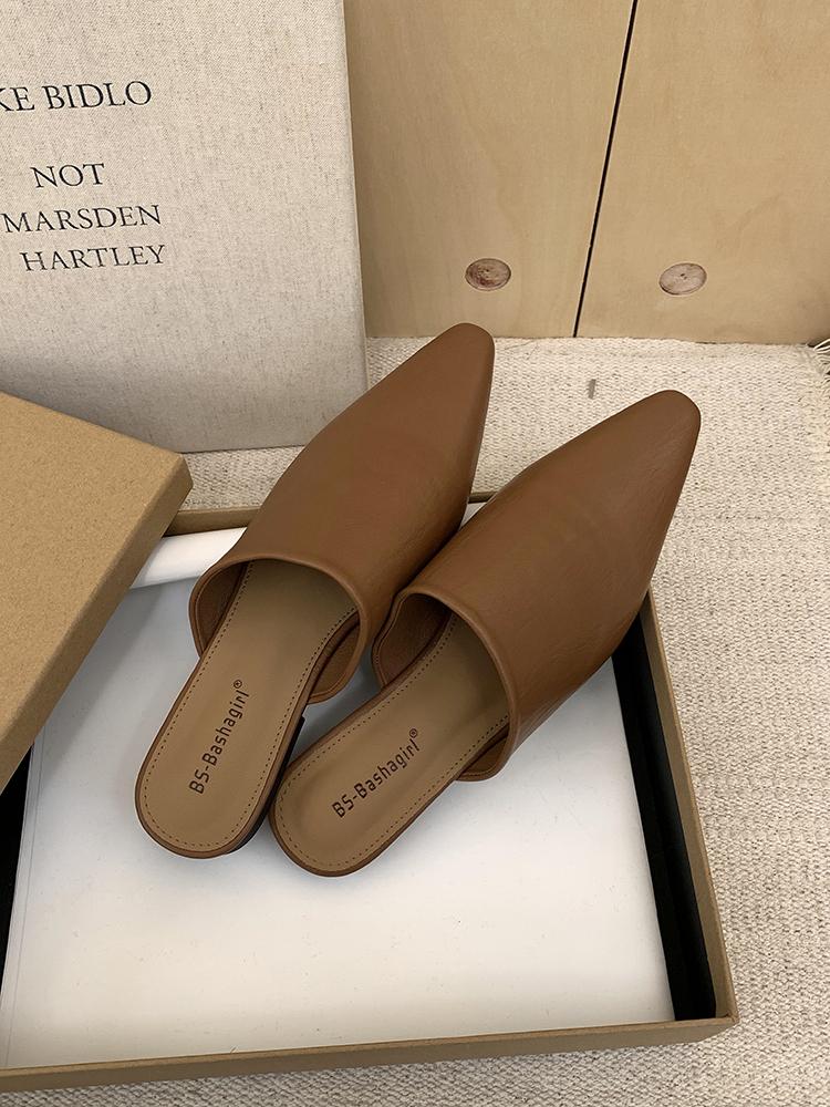 Fashion Comfortable Summer Slippers Mules Soft Leather Pointed Toe Slip On Sandalias Soild Mature Fashion Casual Low-heeled Shoes Mujer