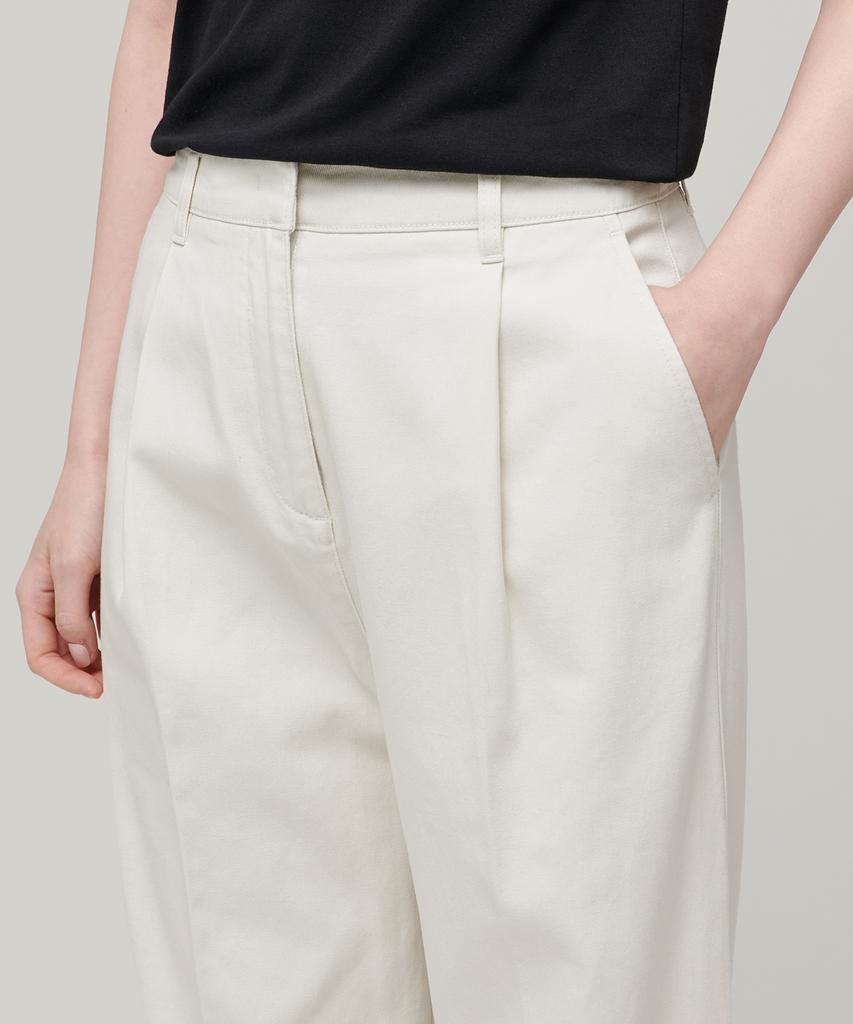 MUSINSA STANDARD WOMAN Women'S Tapered Chino Pants [Cream]