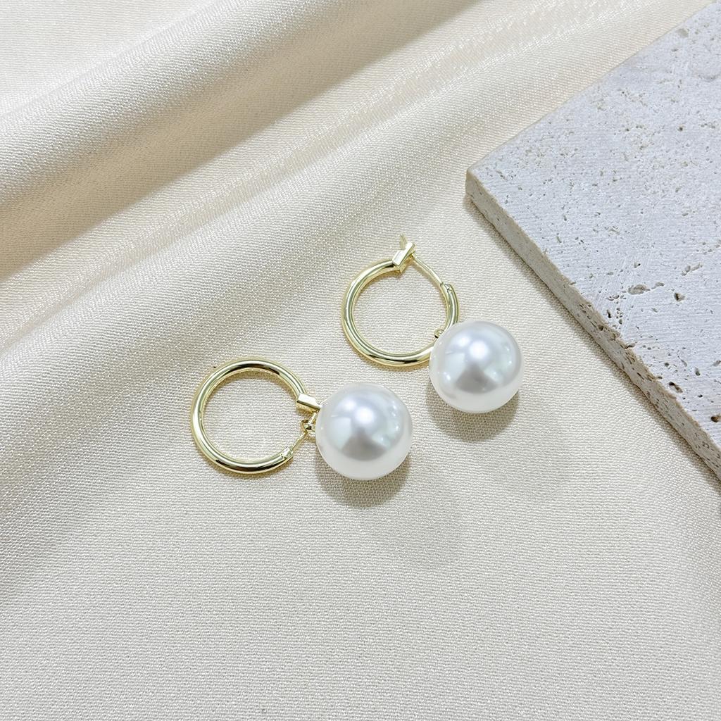 Big Pearl Stud Earrings Women'S Retro Earrings Earrings 925 Premium Ear + Niche, Earrings