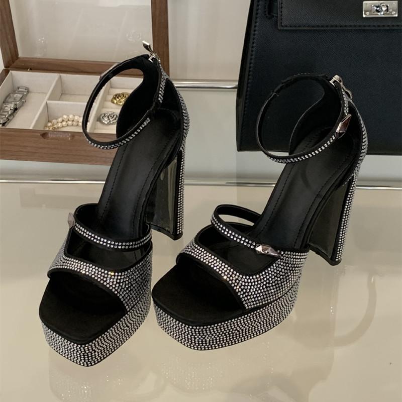 Fashion Star style Luxury Rhinestones Platform Wedges Women Gladiator Sandals Fashion Square toe High heels Summer Party Shoes Sandals