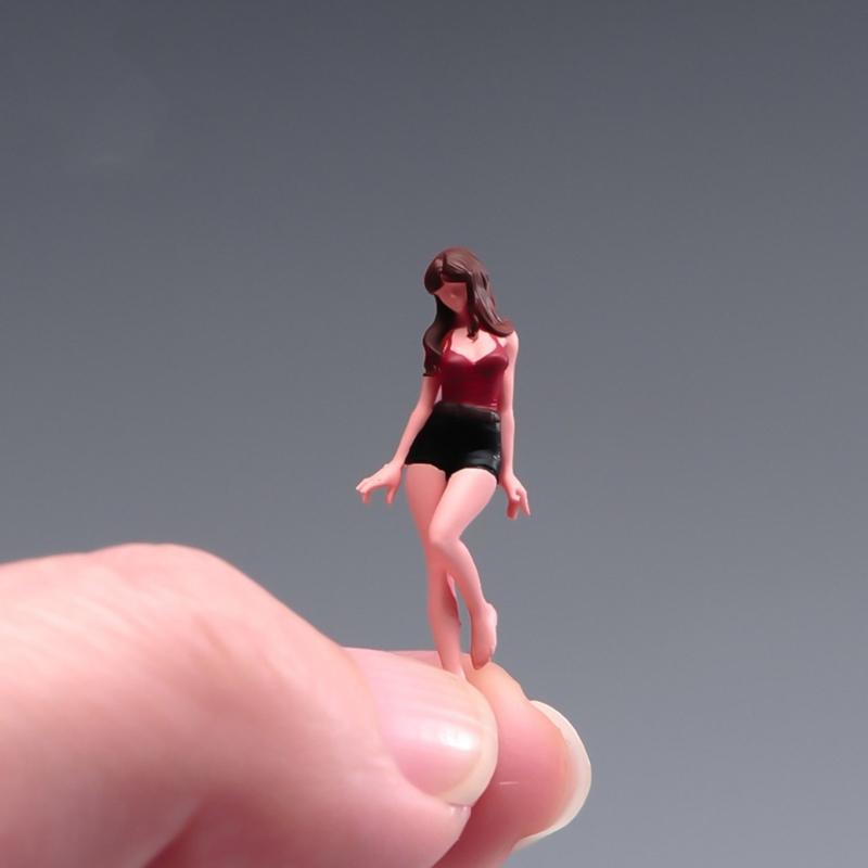 1/64 Scale Miniature Scene Model Handcrafted Exquisites Resins People Scene Figure For Home Decoration And Display