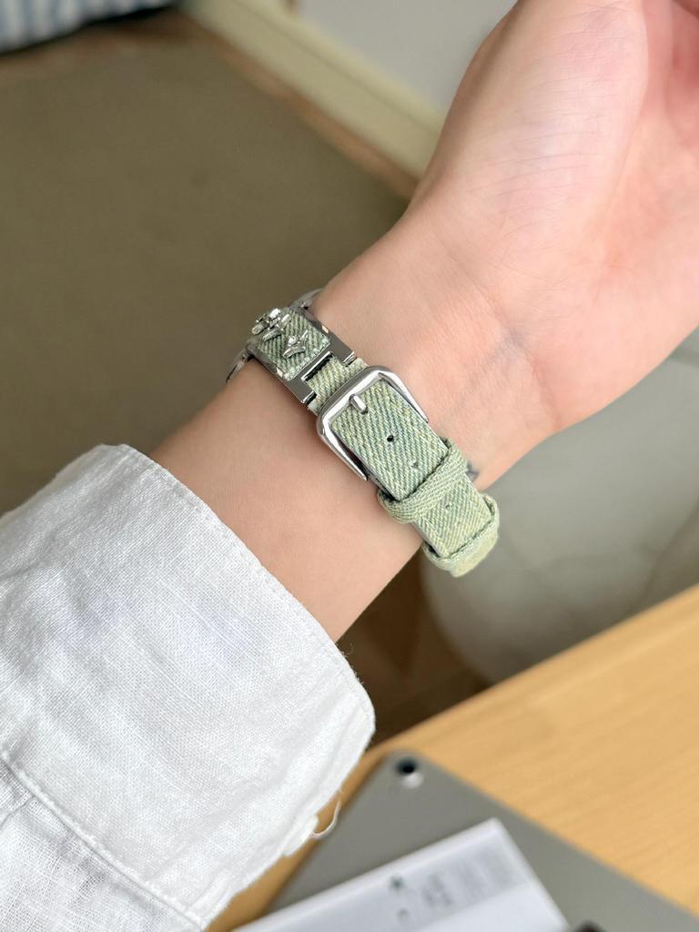 Starry Denim Leather Strap for Apple Watch 11, iWatch 109876E, Huawei GT6, and Xiaomi 9 Pro.
