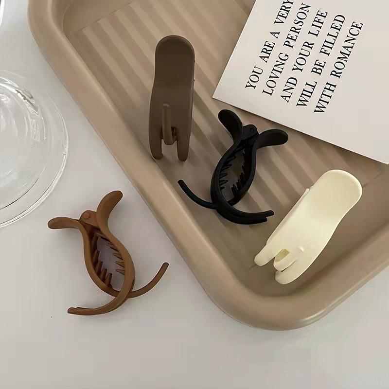 High ponytail fixer hairpin back head plate hair anti-collapse frosted grab clip Korean high-end shark clip headgear claw clip