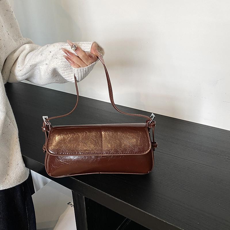 Fashionable Sleek Pu Leather Small Square Bag For Everyday Casual Use