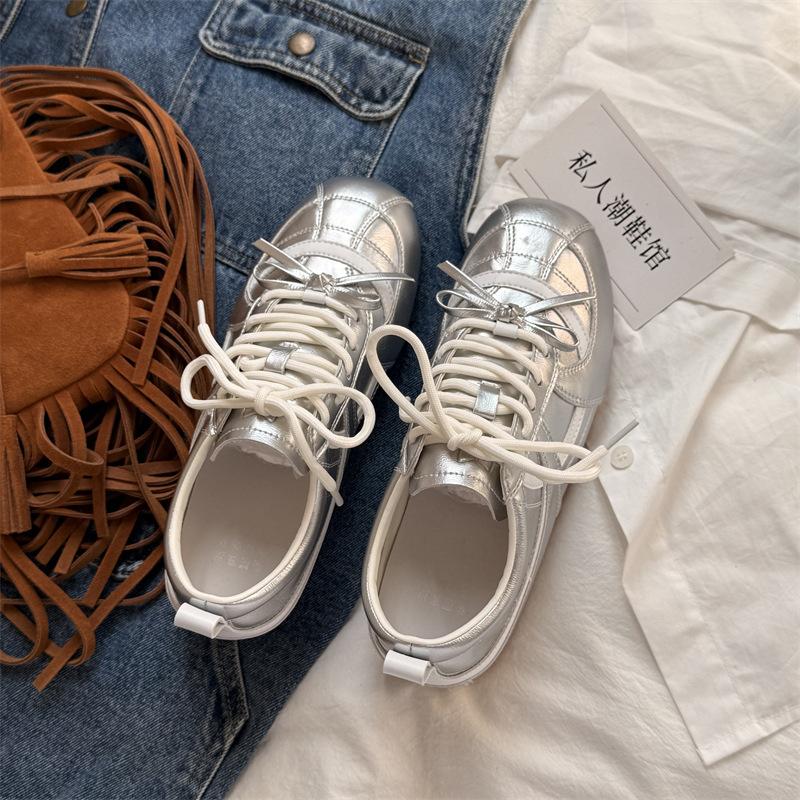 

Silver inner height increase flat bottom German training shoes women s shoes 2025 new autumn and summer casual sports board shoes Forrest Gump shoes 35