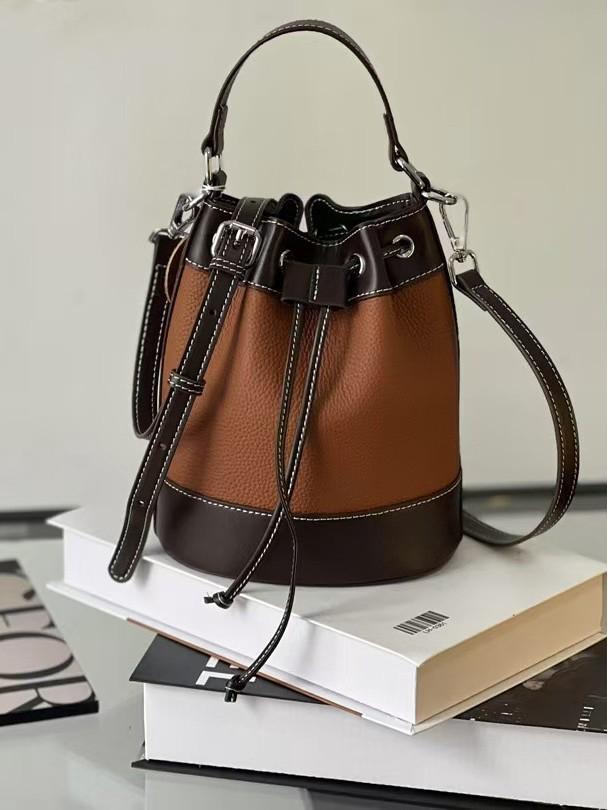 High-End Genuine Leather Patchwork Bucket Bag: Drawstring, Fashionable Design, Women’s Simple Casual Crossbody Handbag