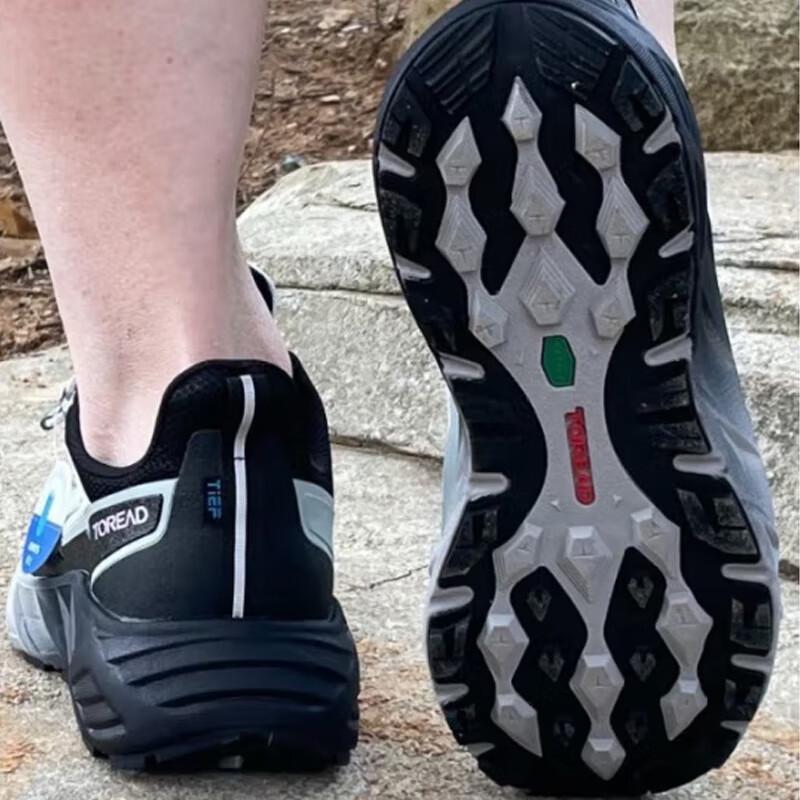 TOREAD Women's Waterproof Hiking & Mountaineering Shoes TFAAAN823