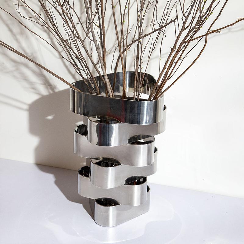 Metal Handicrafts Creative Geometric Irregular-shaped Vase Interlaced Flower Arrangement Accessories Home Decoration