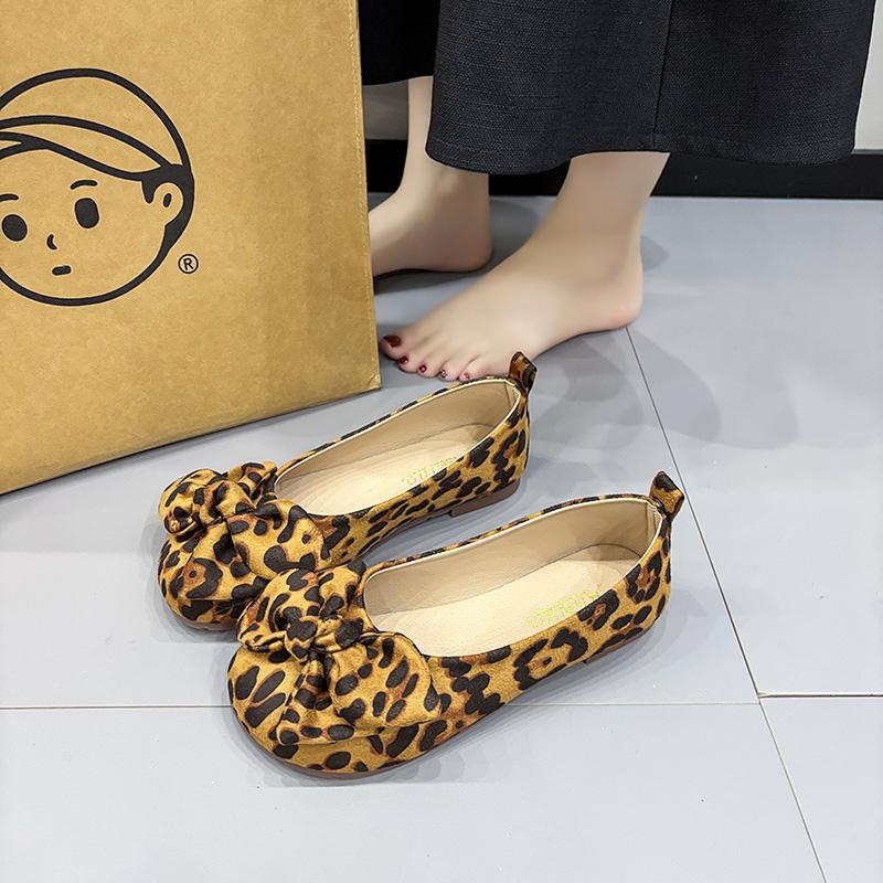 Modische flache Pumps mit Schleife für Damen, neue runde Spitze, flacher Boden, rutschfeste weiche Sohle, Bohnenschuhe, Frühling und Herbst 2025