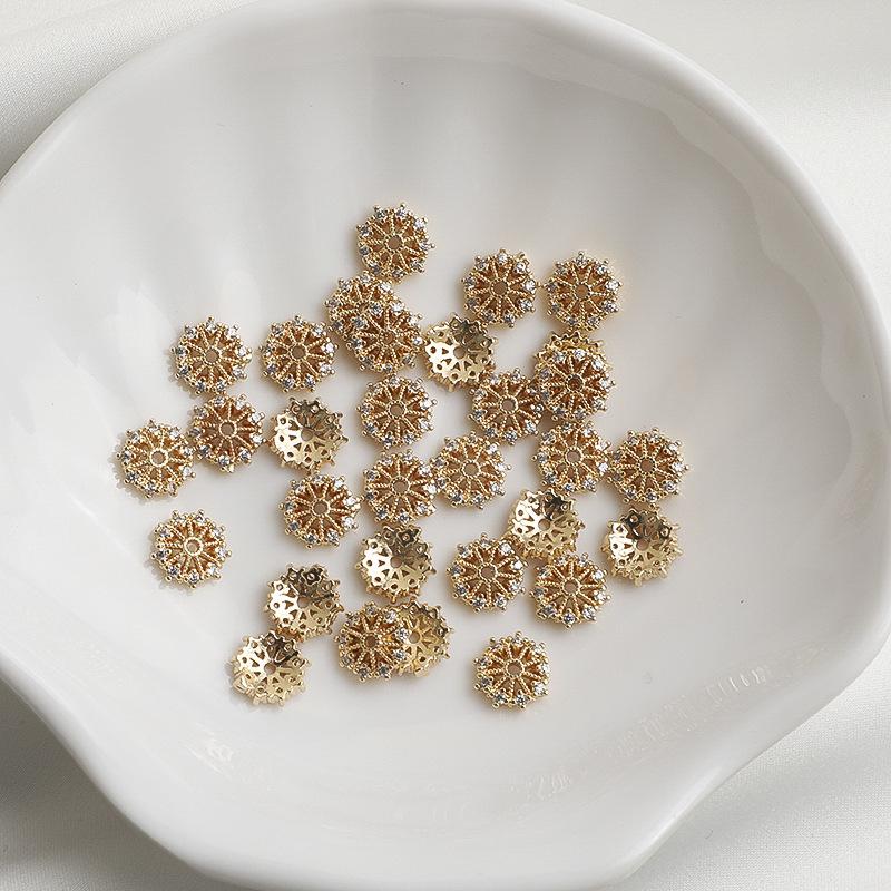 Bransoletka ze złotem 14K Filled, cyrkoniami, słonecznikiem, ażurowymi, perłowymi koralikami - do samodzielnego tworzenia biżuterii